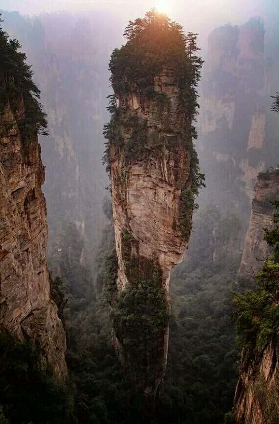 the Avatar Hallelujah Mountain in Yuanjiajie Scenic Area