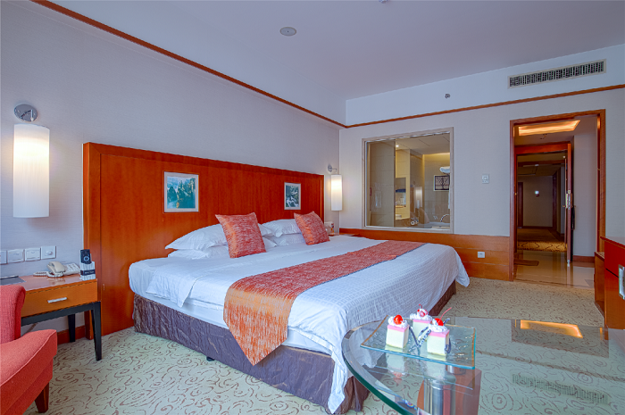 a double room in Zhangjiajie Pullman Hotel