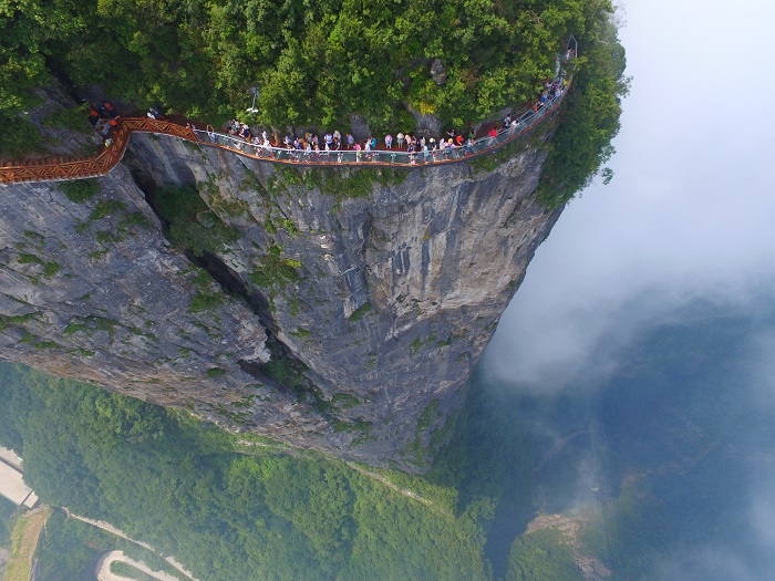 Tianmen Mountain Glass Skywalk