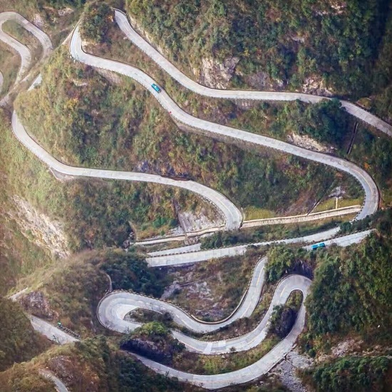 Zhangjiajie Tianmen Mountain 99-Bend Road