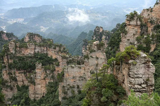 The Natural Great Wall in Yangjiajie Scenic Area