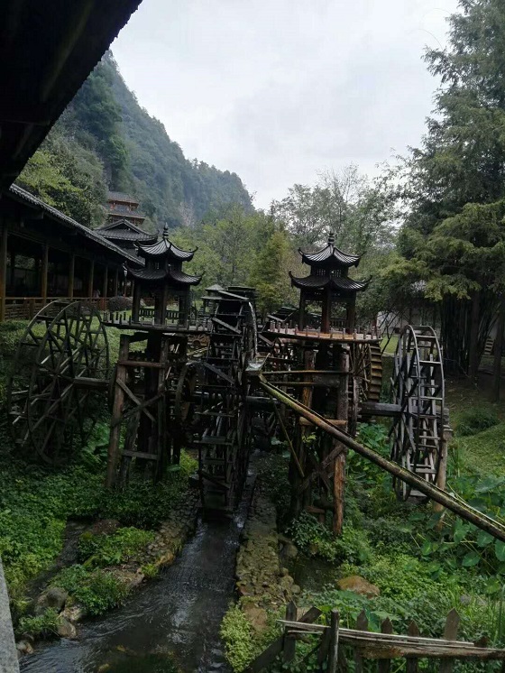 Huanglong Dong Yellow Dragon Cave in Zhangjiajie Wulingyuan