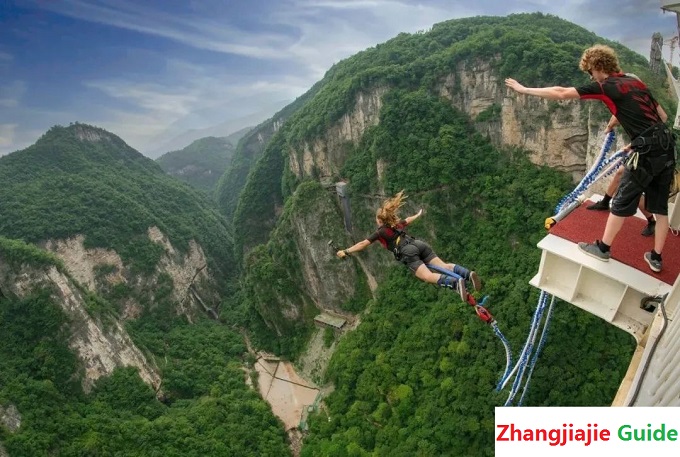 Zhangjiajie Grand Canyon Bungee Jumping
