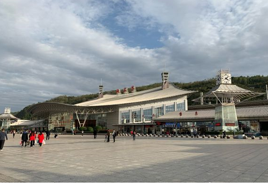 Zhangjiajie Railway Station