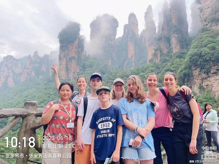 Zhangjiajie Small Group Tour