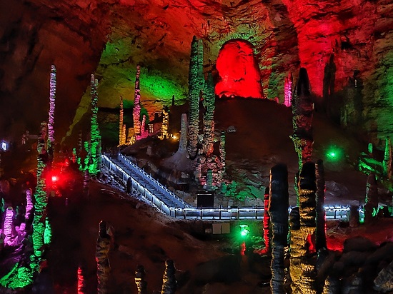 Zhangjiajie Yellow Dragon Cave